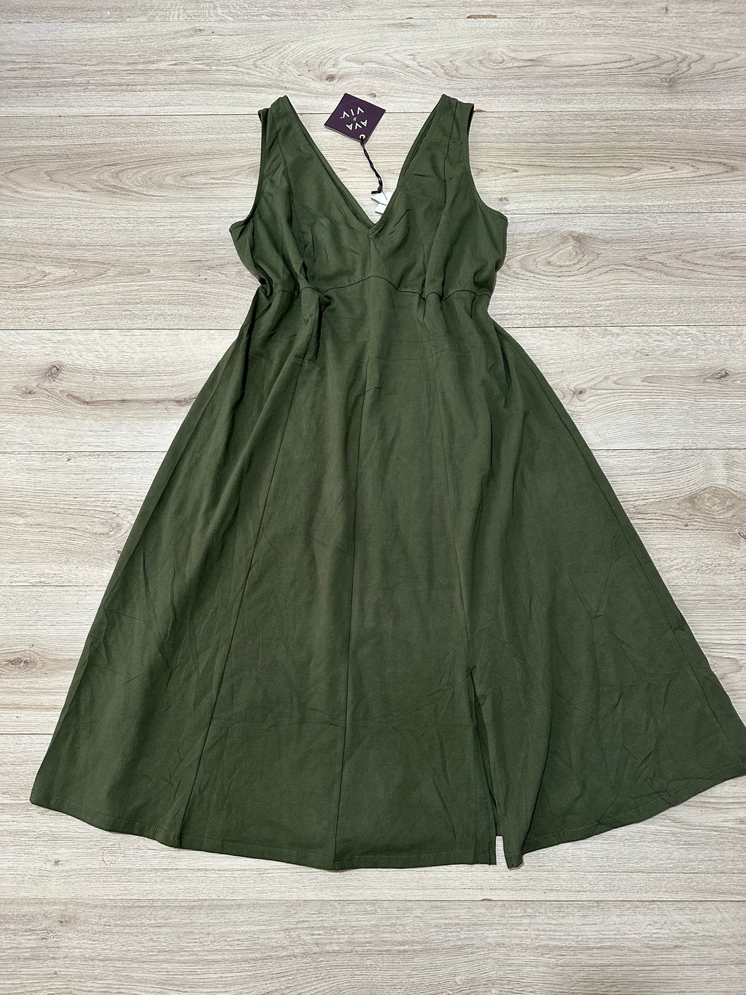 QV1963
