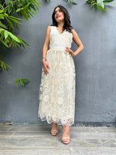 Cargar imagen en el visor de la galería, V320
