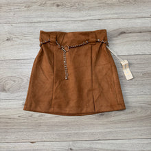 Cargar imagen en el visor de la galería, F237
