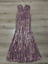 Cargar imagen en el visor de la galería, V08
