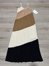 Cargar imagen en el visor de la galería, V739
